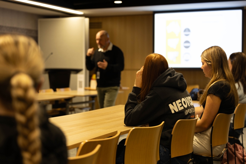 Legal Studies and the Legislature – School Program